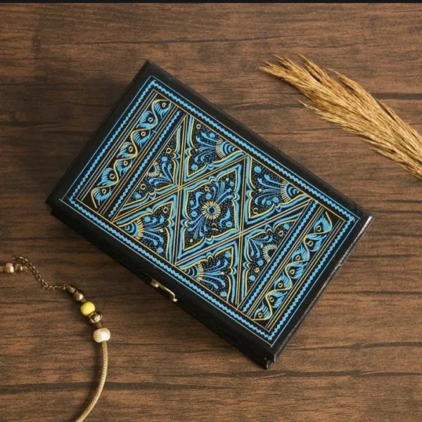 🌸 Handcrafted Wooden Jewelry Box – Elegant & Timeless 🌟