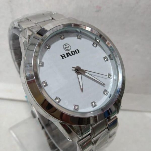 Rado Men’s Formal Wrist Watch With Stainless Steel Chain